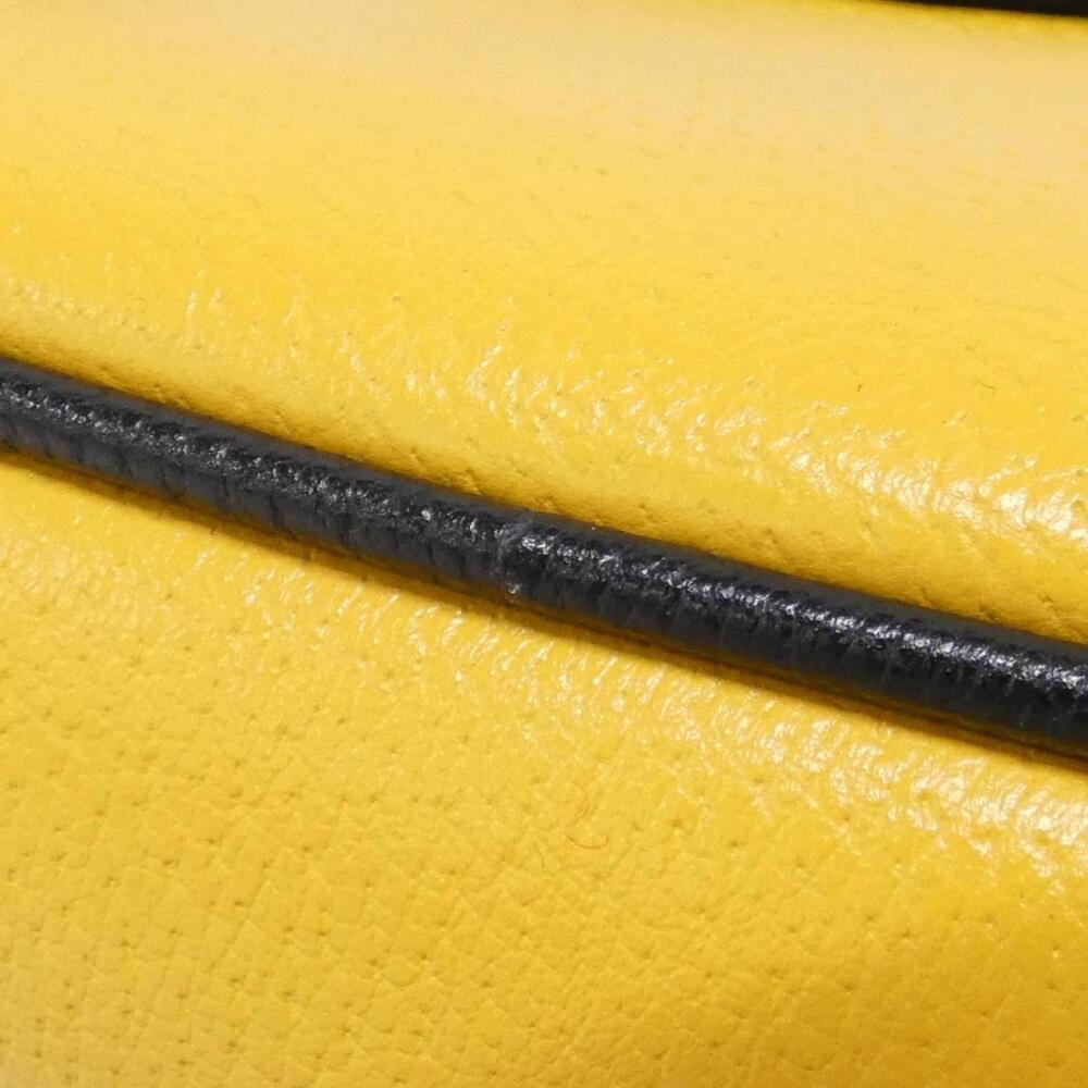 GUCCI Yellow Fanny Pack - Picture 3 of 7